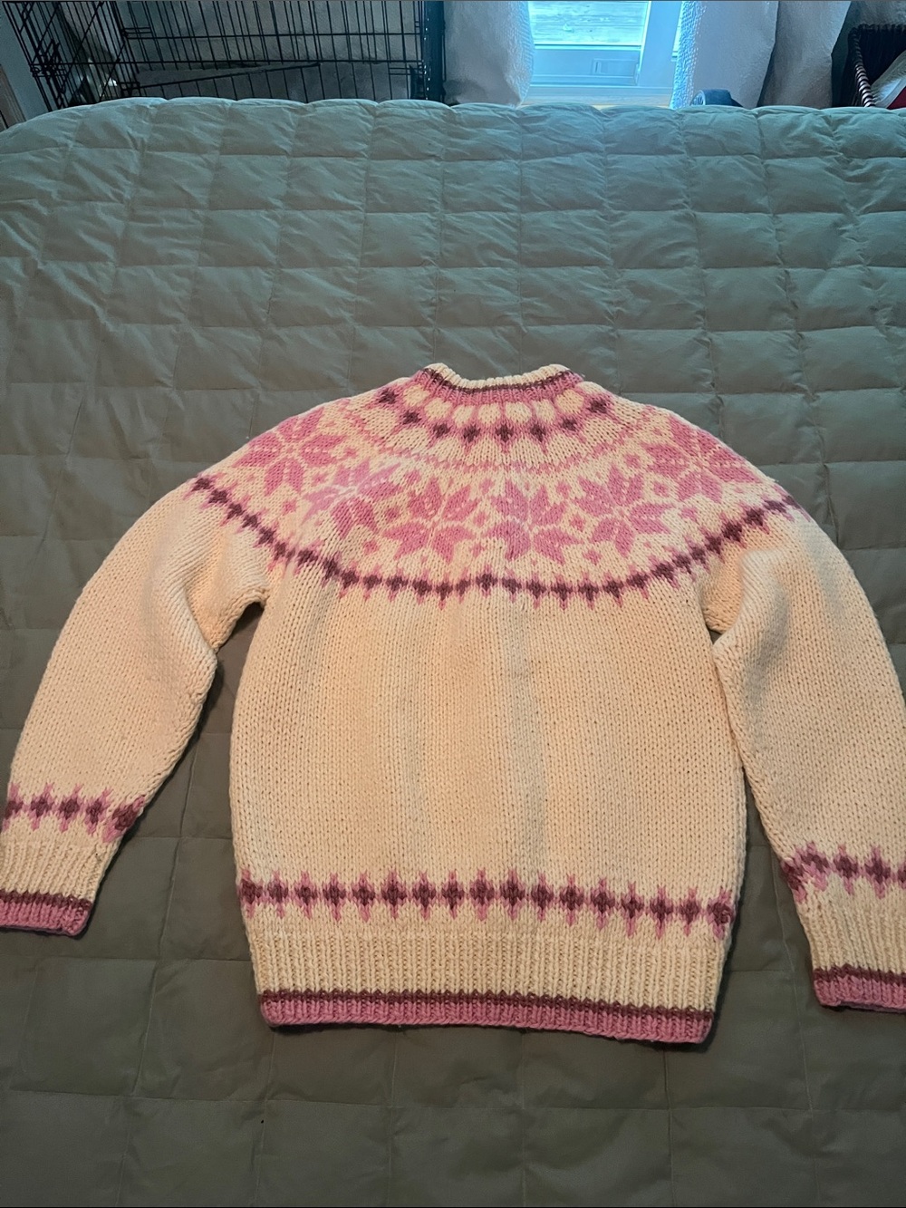 Eddie Bauer Cream 100% wool Sweater with Pink Nordic Yoke Womens